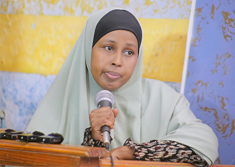 Hodan Maxamuud oo lagu tooganayo Gaalkacyo.jpg